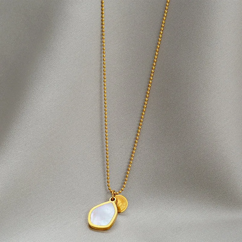 316L Stainless Steel Hot Fashion Polygonal White Shell Pendant Clavicle Chain Necklace