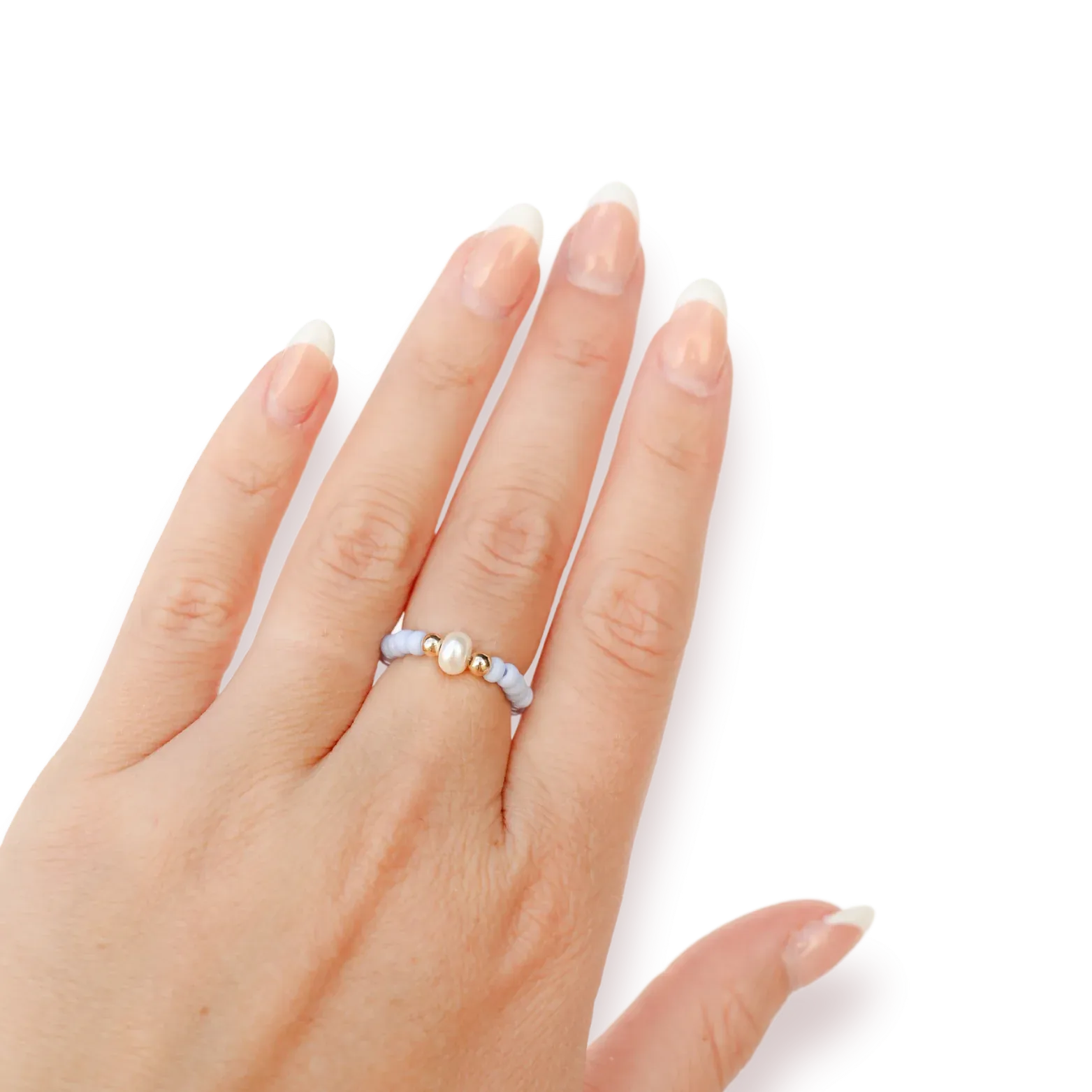 Beaded Blondes ‘Pastel Luster Lilac Pearl Ring’