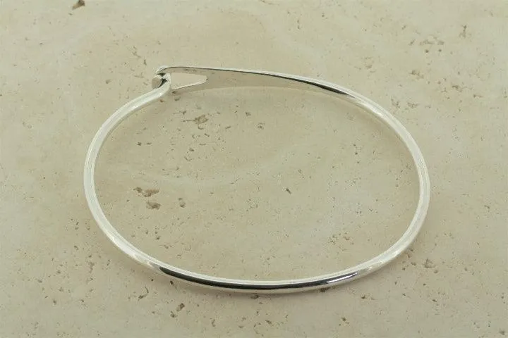 Clean curved hook bangle