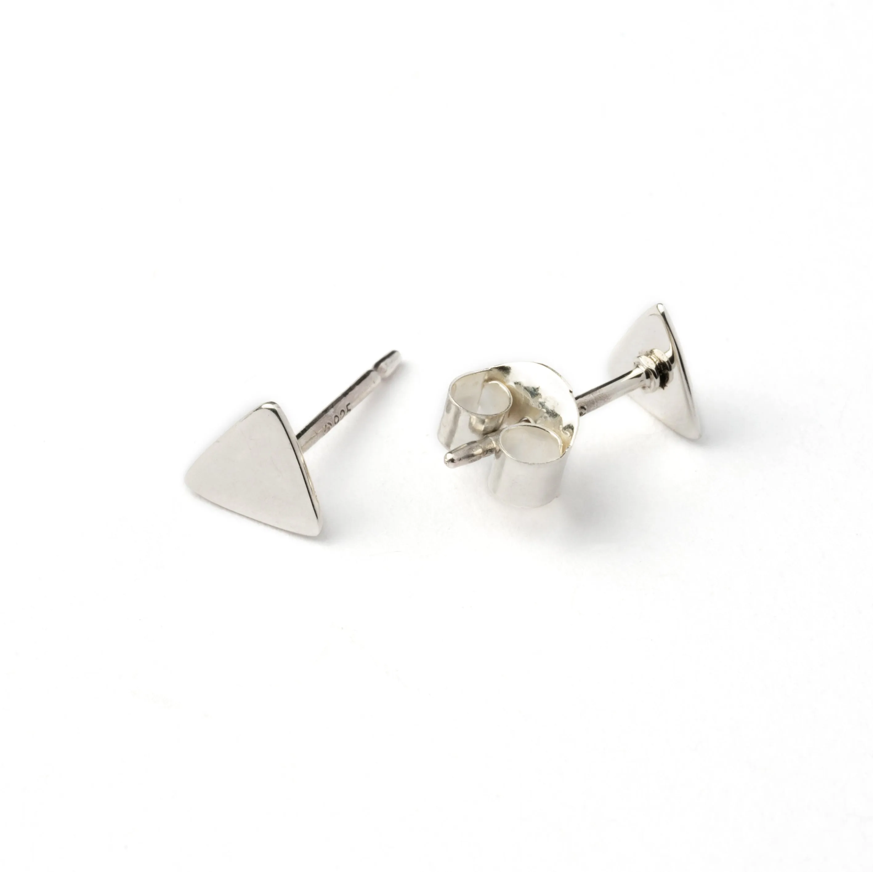Delta Studs