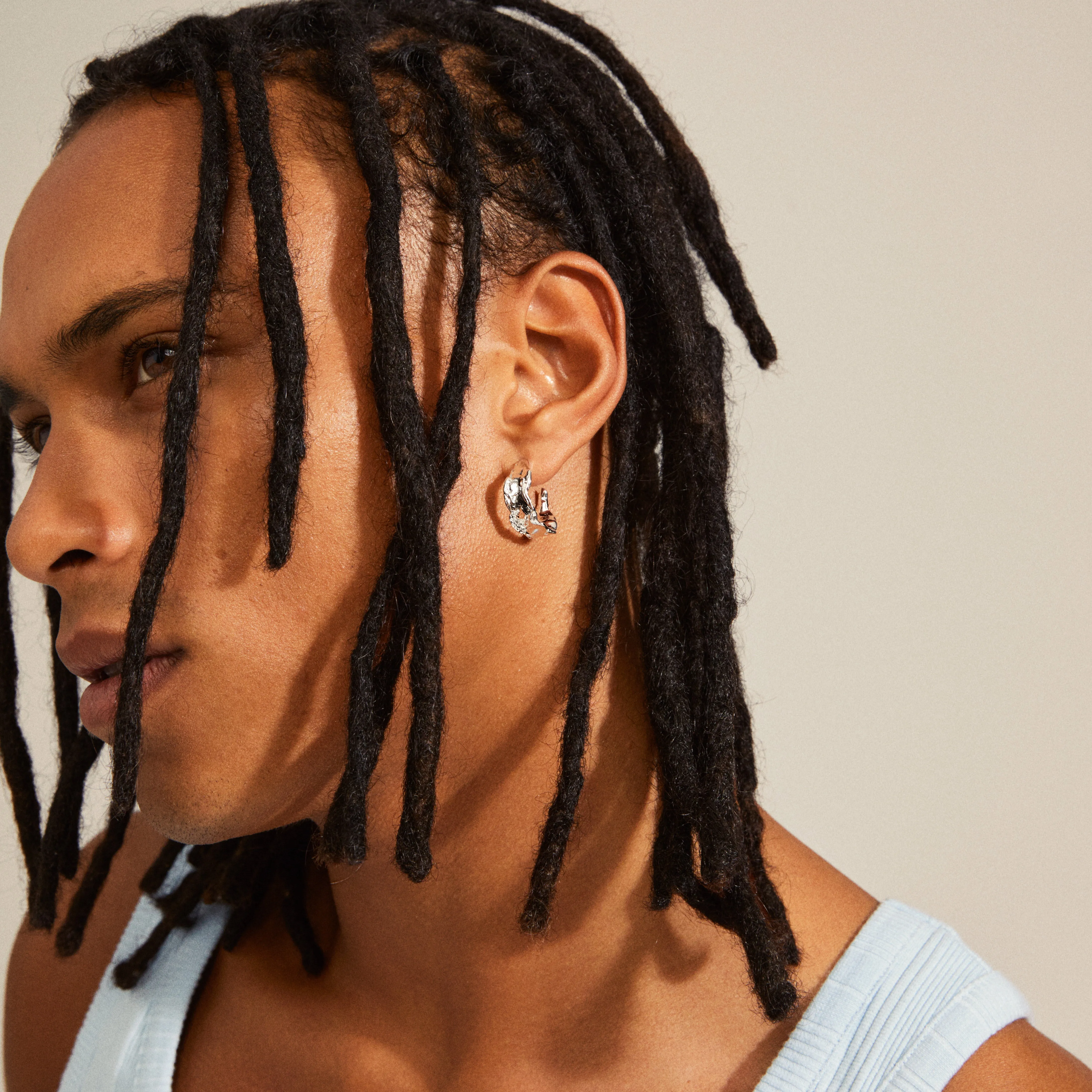 ELARA organic shaped hoop earrings silver-plated