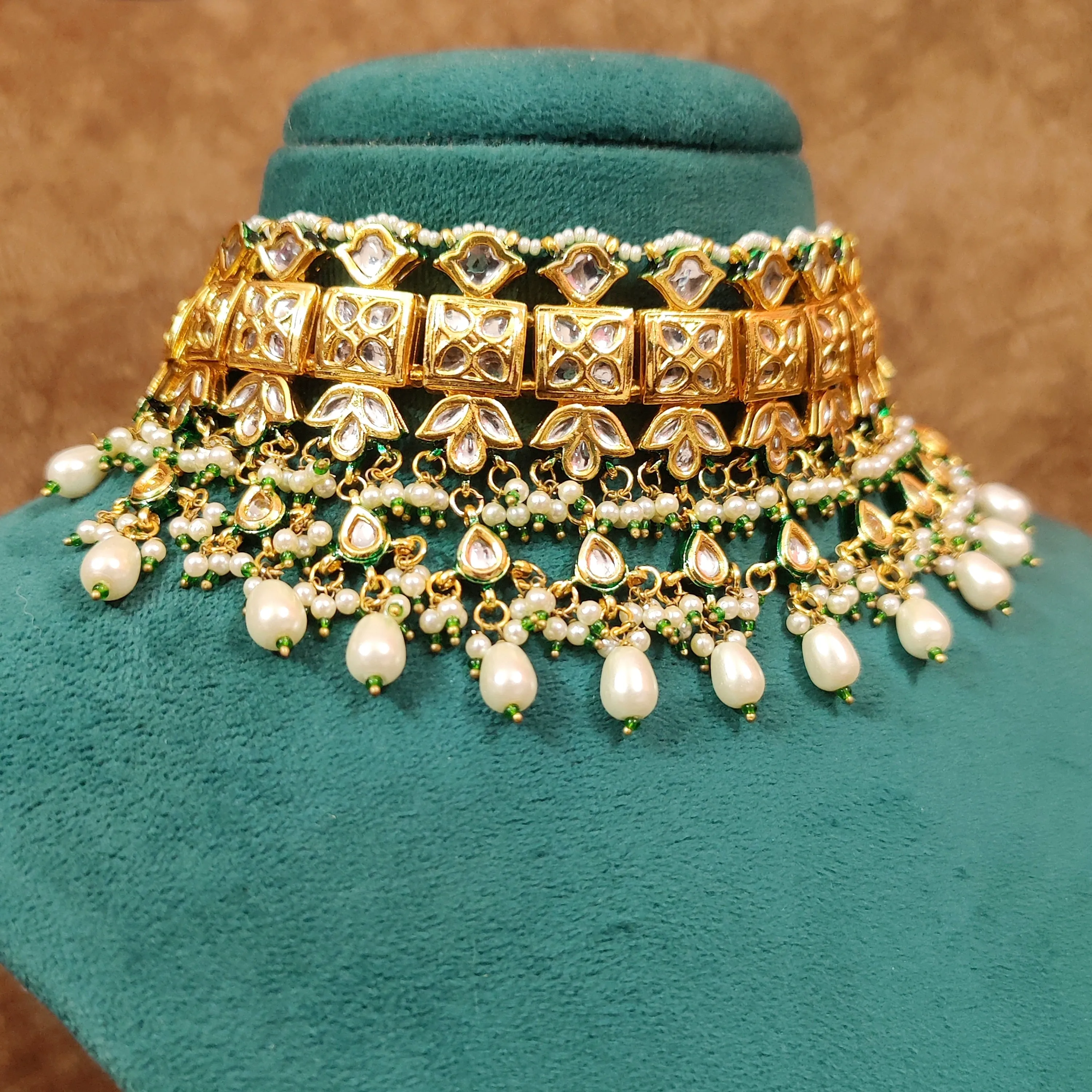KUNDAN POLKI & PEARL WEDDING CHOKER NECKLACE SET