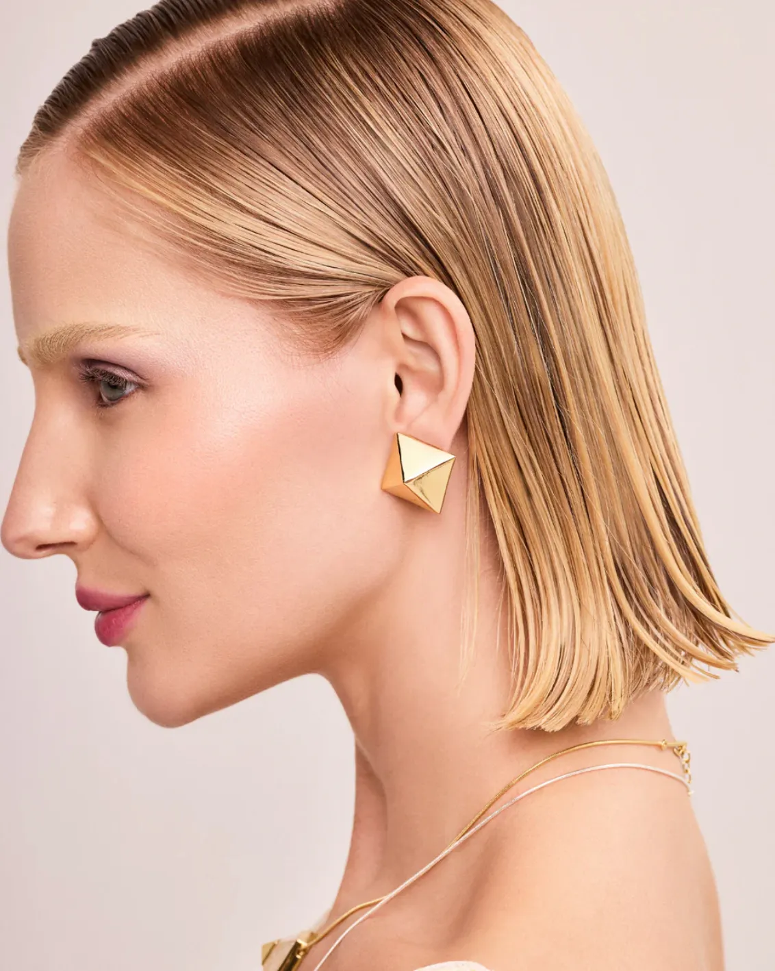 Quantum Earring