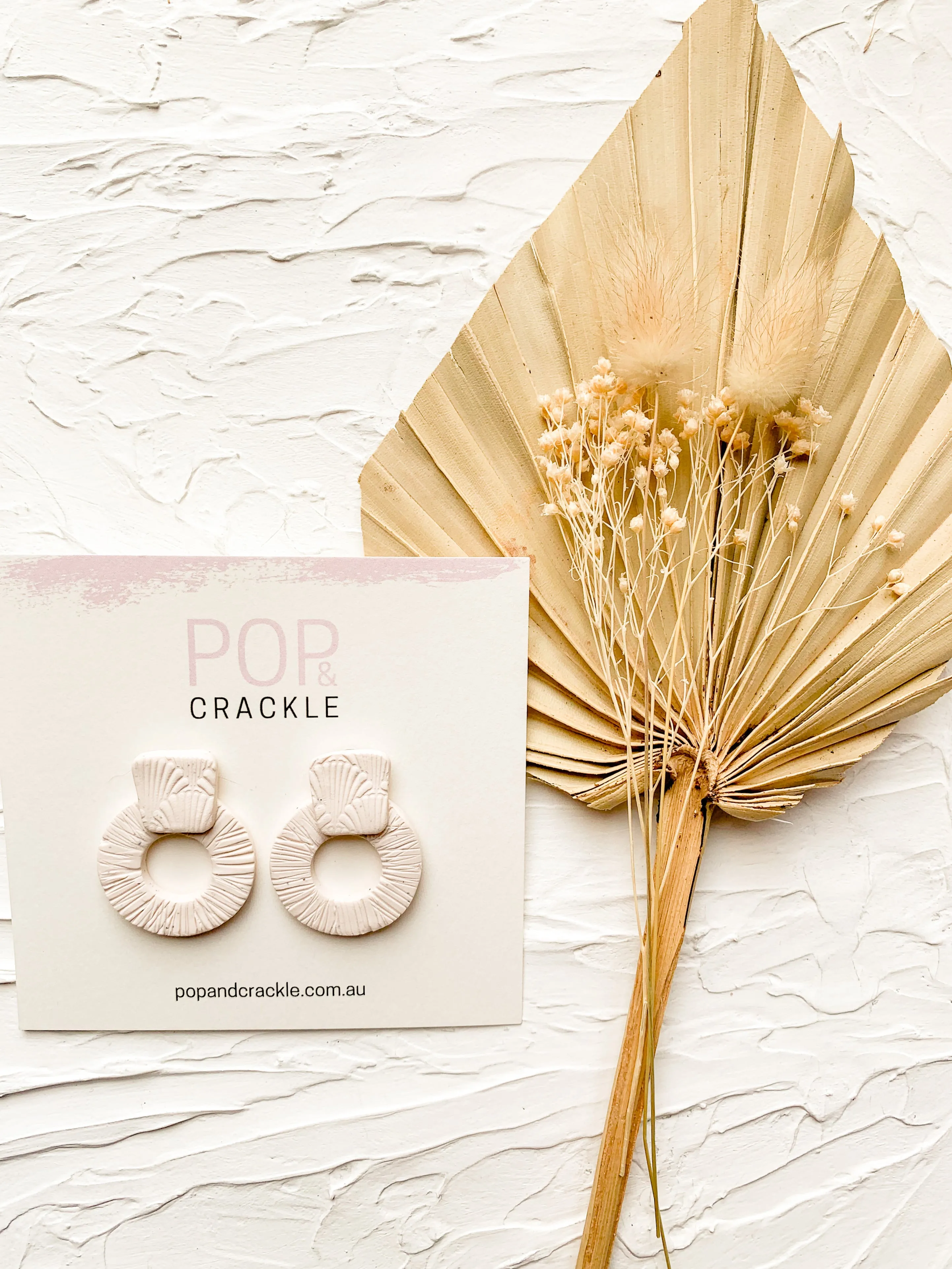 Simple Cream Dreams