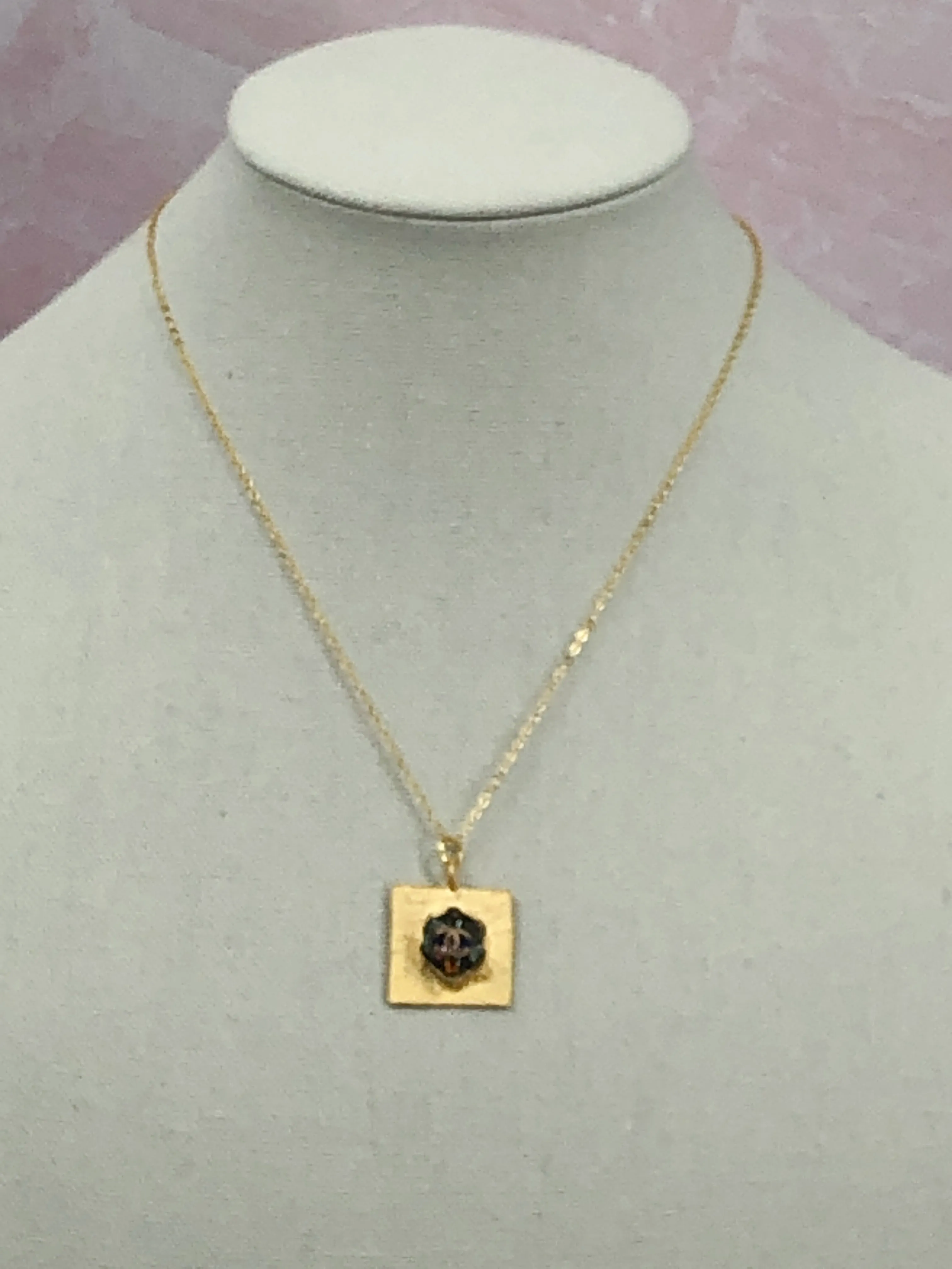 SKYLA SQUARE PENDANT WITH IRIDESCENT VINTAGE DESIGNER BUTTON - MODERN VINTAGE CREATIONS