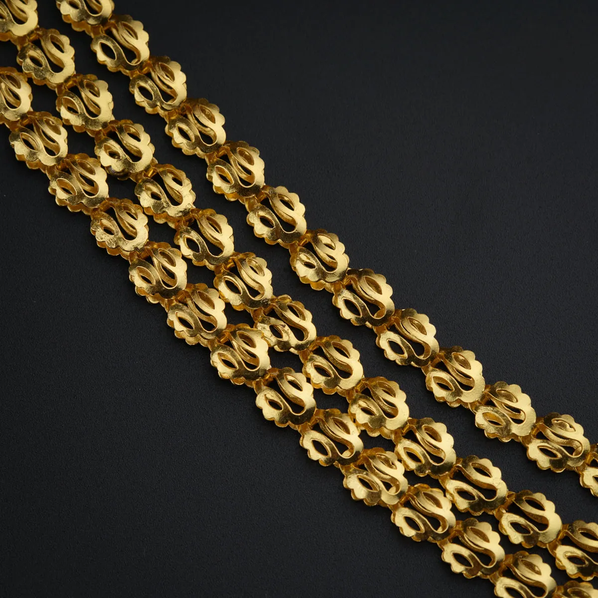 Three Layered Pohe Haar: Gold Plated